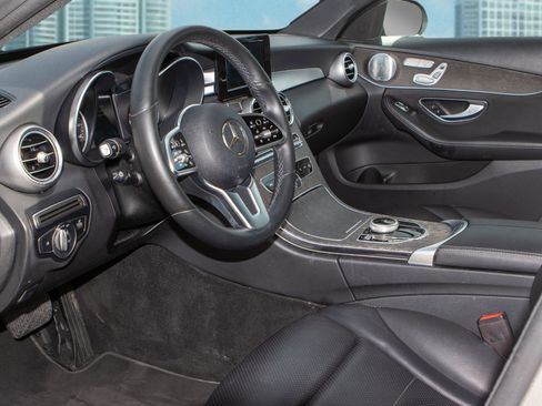 Used 2019 Mercedes-Benz C 300 4MATIC Sedan w/ Premium Package image 14