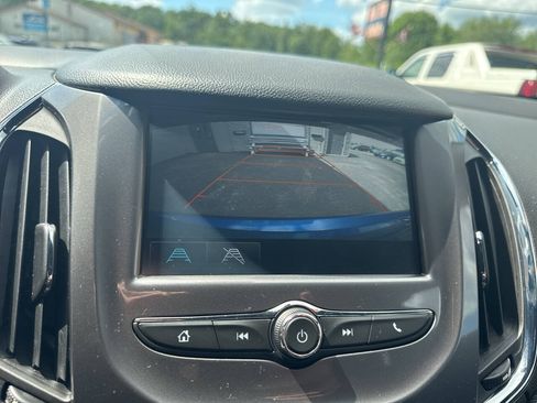 Used 2016 Chevrolet Cruze LT w/ Convenience Package FWD image 28