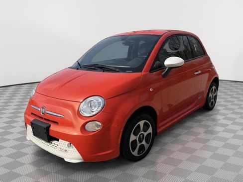 Used 2017 FIAT 500 e image 3