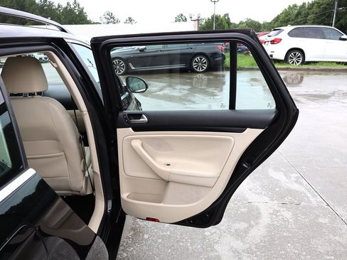Used 2014 Volkswagen Jetta TDI FWD image 31