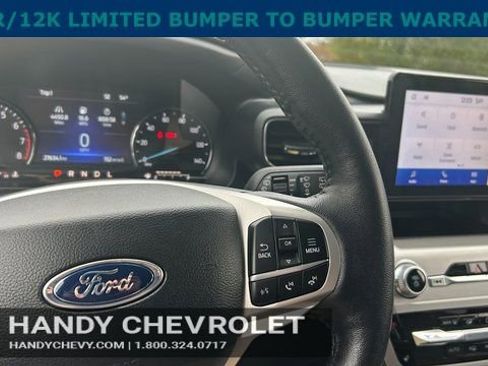 Used 2022 Ford Explorer XLT w/ Equipment Group 202A image 19