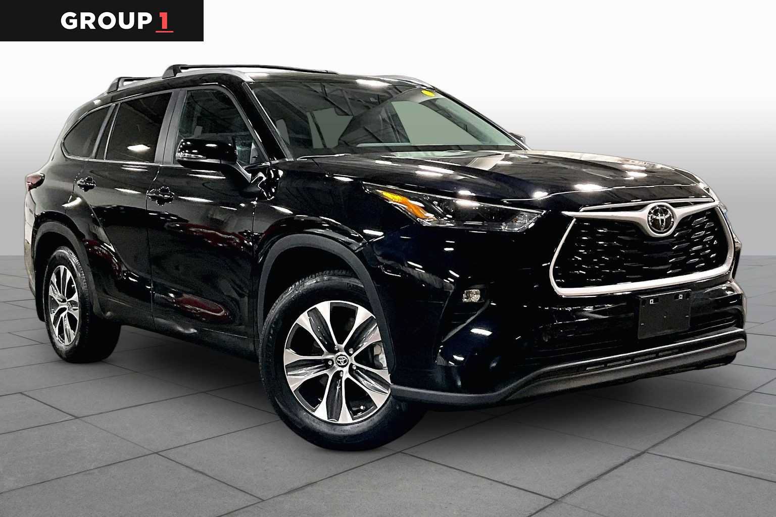 Used 2026 Toyota Highlander XLE AWD/4WD image 3