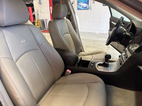 Used 2009 INFINITI G37 x Sedan w/ Premium Pkg AWD/4WD image 23