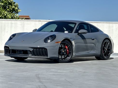 Used 2025 Porsche 911 Carrera GTS RWD image 1