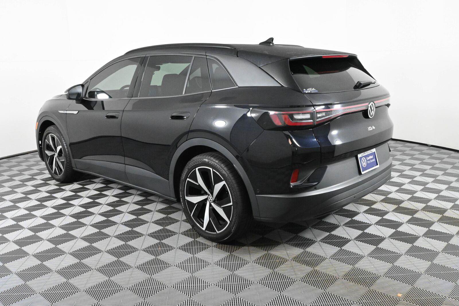 Certified 2023 Volkswagen ID.4 Pro S RWD image 6
