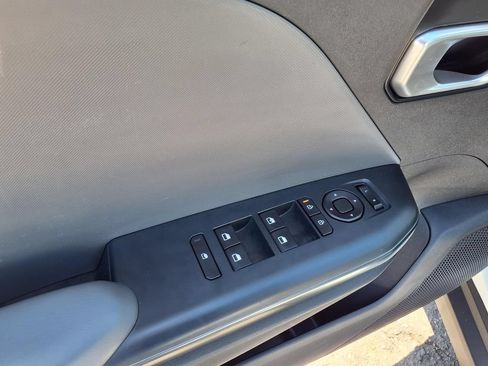 Used 2025 Kia K4 FWD image 13