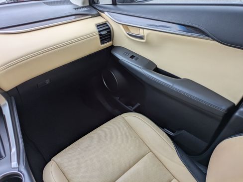 Used 2015 Lexus NX 200t 200t Sport Utility image 15