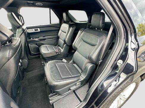 Used 2020 Ford Explorer Limited w/ Class III Trailer Tow Package image 25