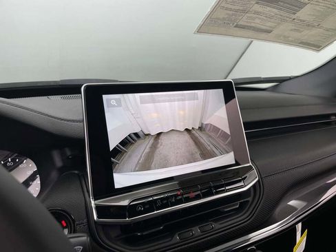 New 2026 Jeep Compass Latitude image 29