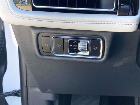 New 2025 Lincoln Aviator AWD w/ Equipment Group 101A image 31