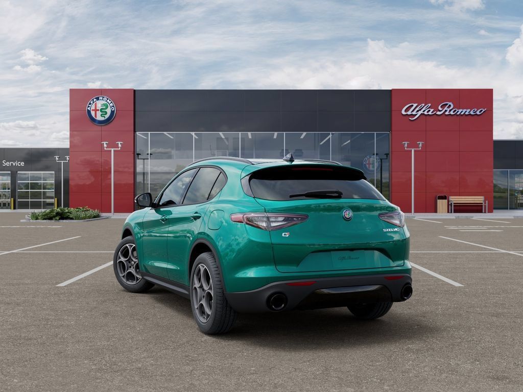 New 2025 Alfa Romeo Stelvio Sprint w/ Convenience Package AWD/4WD image 3