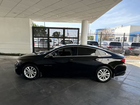 Used 2016 Chevrolet Malibu LT image 3