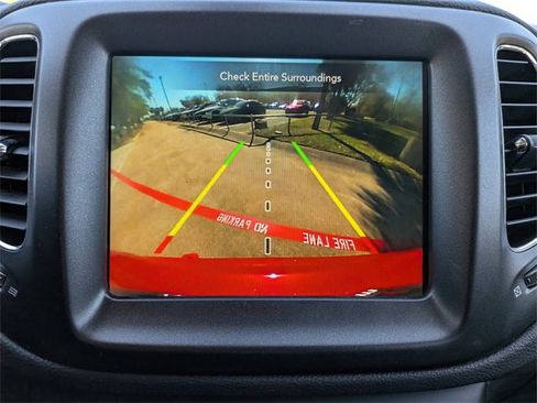 Used 2018 Jeep Compass Trailhawk w/ Leather Interior Group image 21