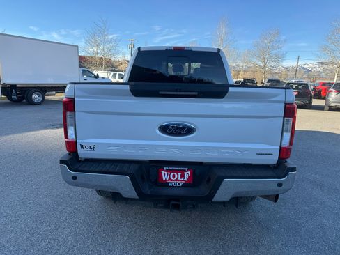 Used 2017 Ford F350 Lariat w/ Lariat Ultimate Package image 4