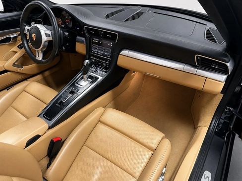 Used 2015 Porsche 911 Carrera S RWD image 18
