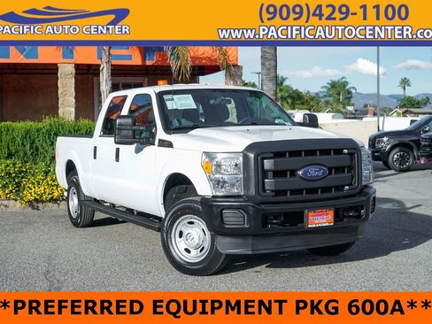 Used 2015 Ford F250 XL w/ Camper Package image 1
