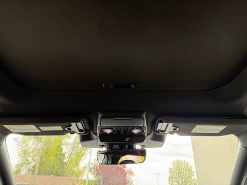 Used 2026 Subaru Outback Wilderness AWD/4WD image 19