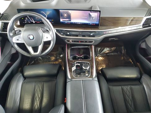 Used 2026 BMW X7 xDrive40i AWD/4WD image 12