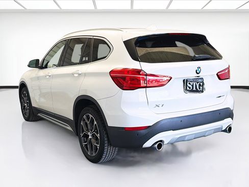 Used 2021 BMW X1 sDrive28i image 6