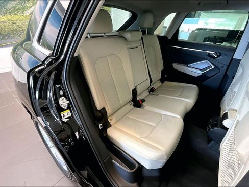 Used 2023 Audi Q3 2.0T Premium w/ Convenience Package image 22