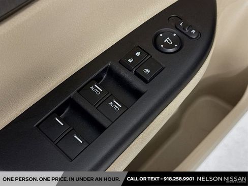 Used 2013 Honda Accord EX-L image 17