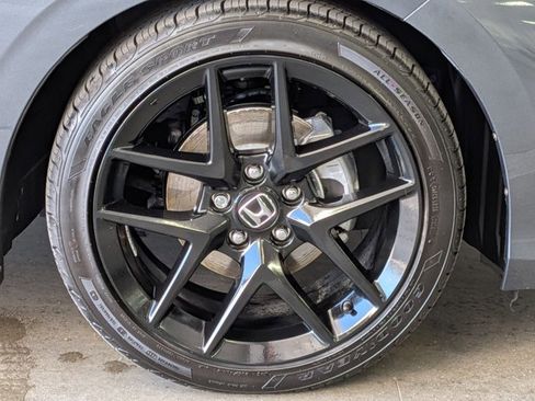 Used 2025 Honda Civic Sport image 22