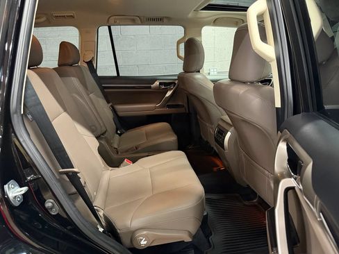 Used 2020 Lexus GX 460 Premium AWD/4WD image 28