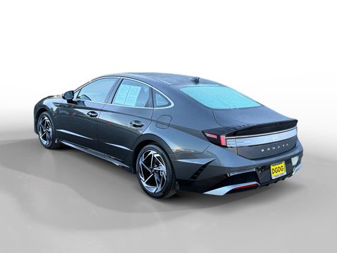 Certified 2024 Hyundai Sonata SEL w/ Convenience Package image 3