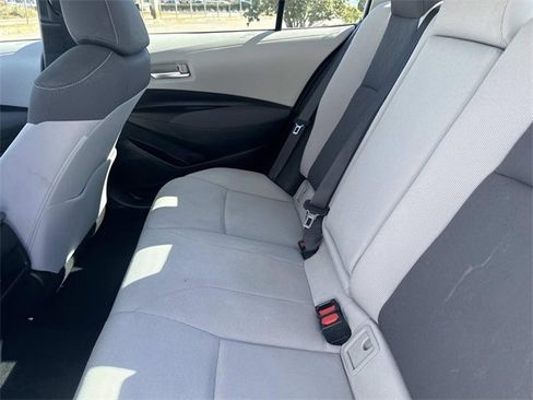 Used 2020 Toyota Corolla LE image 13