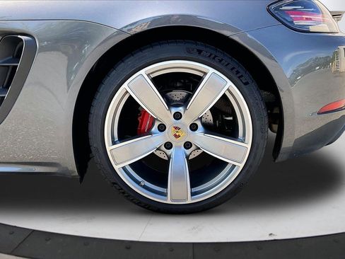 Used 2019 Porsche 718 Boxster GTS image 34