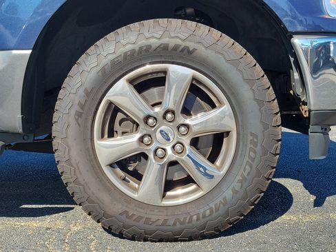 Used 2018 Ford F150 XLT w/ Equipment Group 302A Luxury image 5