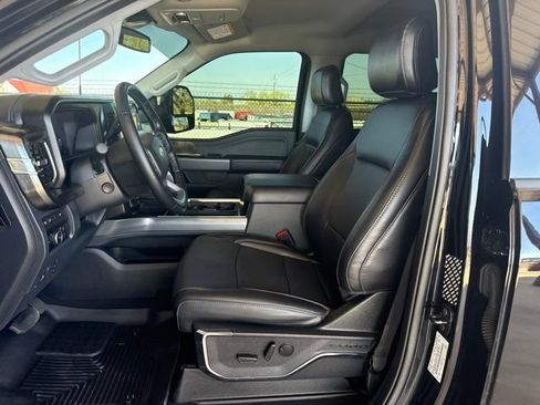 Used 2024 Ford F250 Lariat w/ Sport Appearance Package AWD/4WD image 13