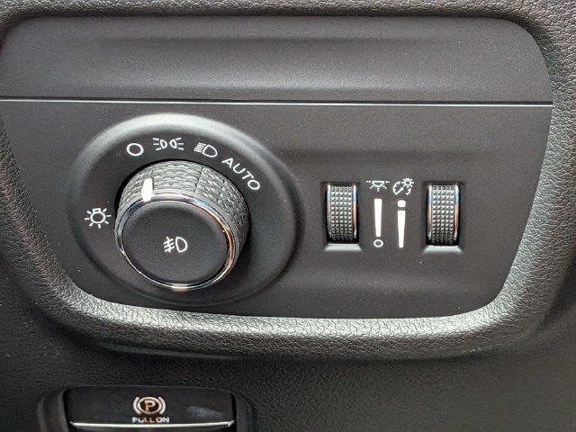 New 2026 Jeep Grand Cherokee Limited AWD/4WD image 26