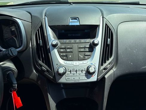Used 2010 Chevrolet Equinox LT AWD/4WD image 26