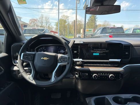 New 2026 Chevrolet Silverado 1500 LT w/ Safety Package AWD/4WD image 6