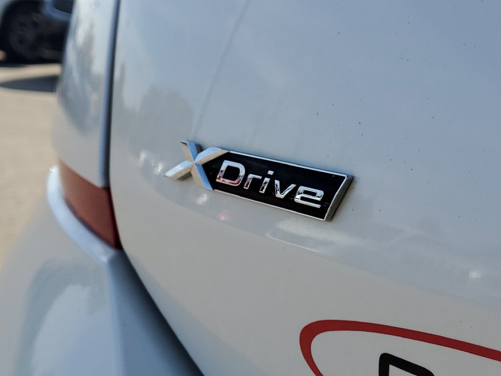 Used 2018 BMW 640i Gran Turismo xDrive AWD/4WD image 8