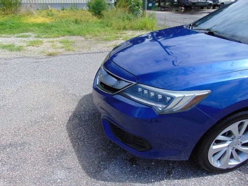 Used 2017 Acura ILX FWD image 1