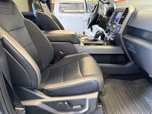 Used 2019 Ford F150 Raptor w/ Equipment Group 802A Luxury image 28