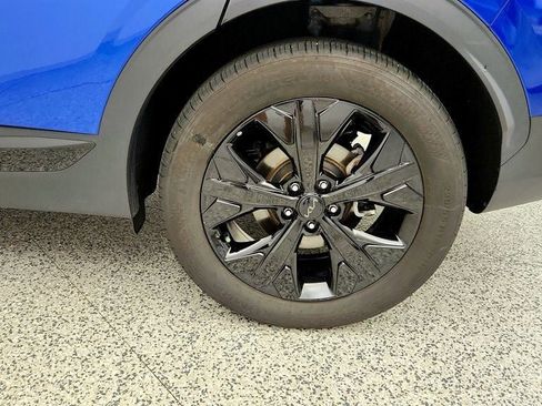 Used 2025 Kia Sportage X-Line AWD/4WD image 9