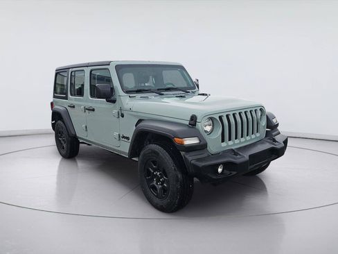 Used 2023 Jeep Wrangler Unlimited Sport AWD/4WD image 7