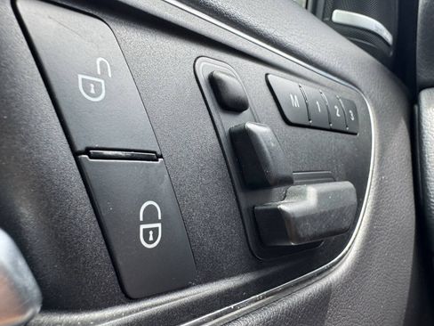 Used 2016 Mercedes-Benz GLA 250 4MATIC image 18