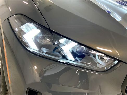 New 2026 BMW X5 xDrive50e w/ Executive Package image 13