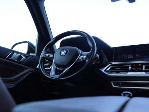 Used 2020 BMW X5 xDrive40i w/ Convenience Package AWD/4WD image 17