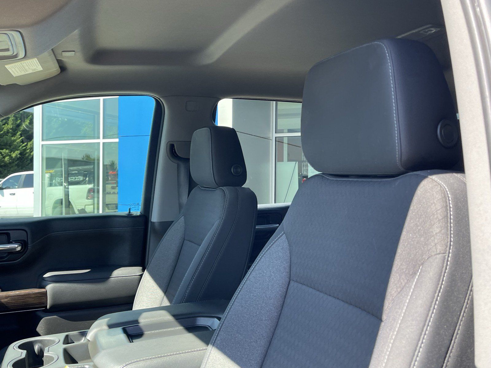 Used 2020 GMC Sierra 1500 Elevation w/ Elevation Value Package AWD/4WD image 19