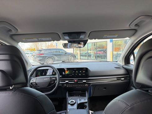 New 2026 Kia Sportage EX image 22