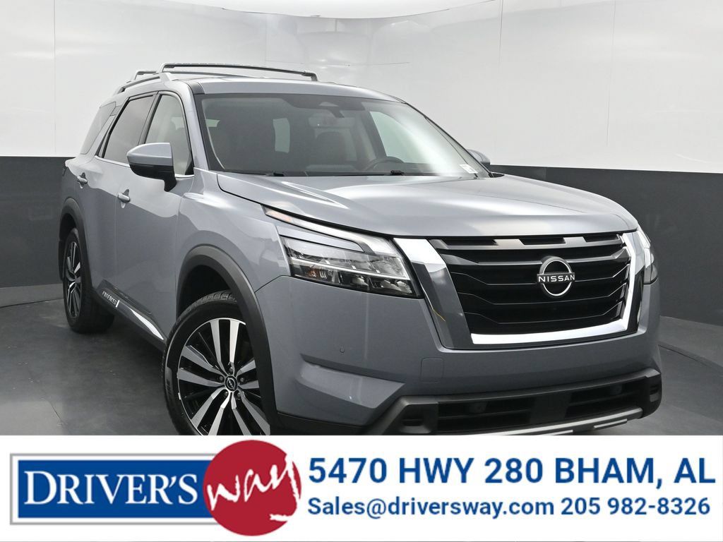 Used 2023 Nissan Pathfinder Platinum AWD/4WD image 1