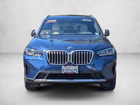Used 2024 BMW X3 xDrive30i w/ Convenience Package w/ZPA AWD/4WD image 2