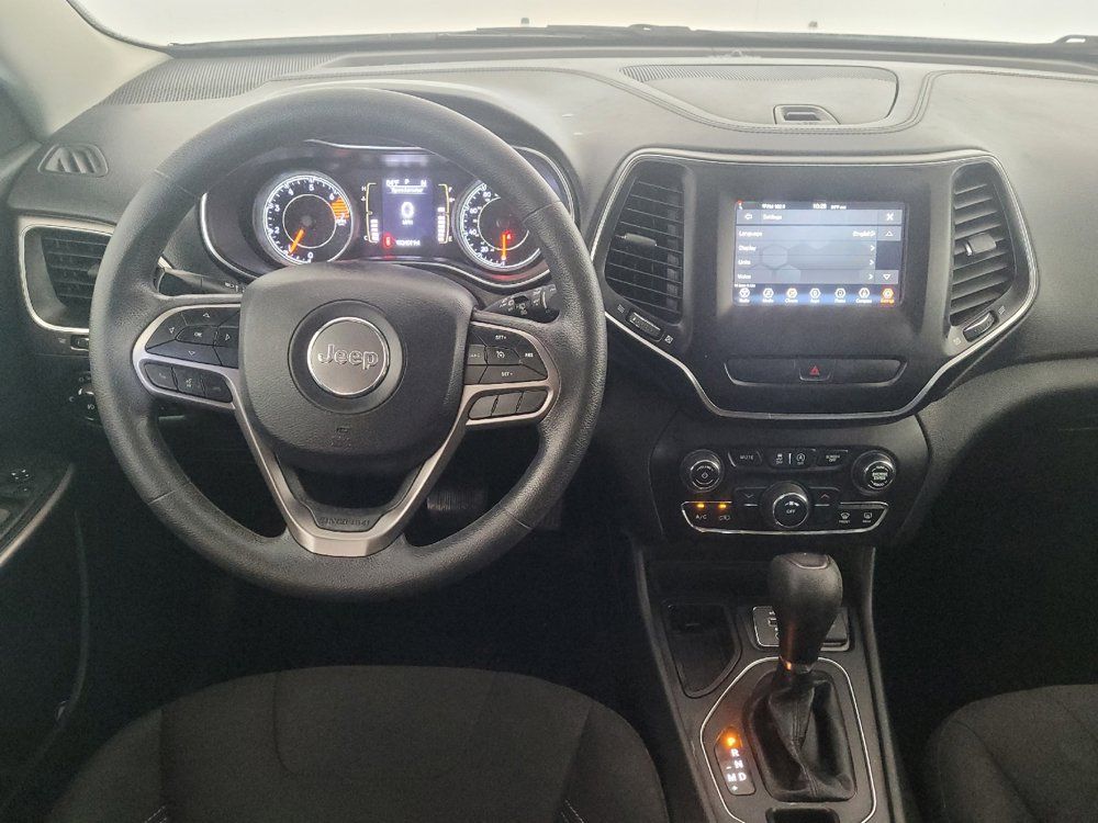Used 2019 Jeep Cherokee Latitude w/ Popular Appearance Group FWD image 22