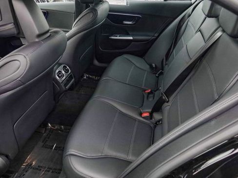 Used 2024 Mercedes-Benz C 300 Sedan image 18