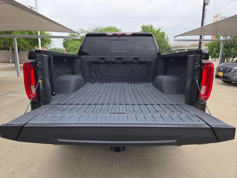 Used 2022 GMC Sierra 1500 Denali Ultimate AWD/4WD image 25